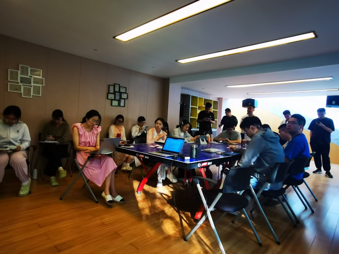 g1.jpg